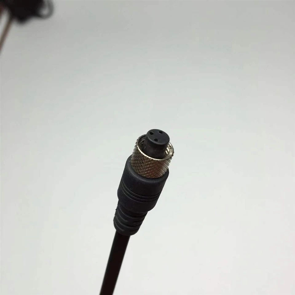 8커넥터 케이블